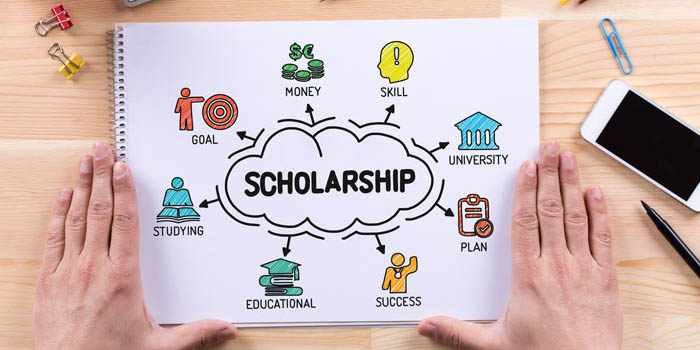 Scholarships and Homeschooling : What You Need to Know