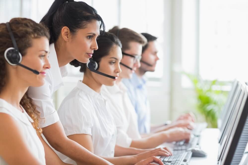How can contact center solutions aid B2C businesses?