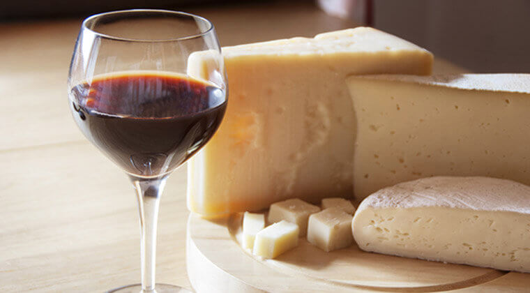 Your Guide to Wine and Cheese Pairing