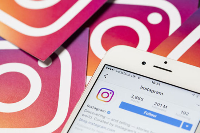 How to Buy Instagram Likes And Grow With Champ Marketer